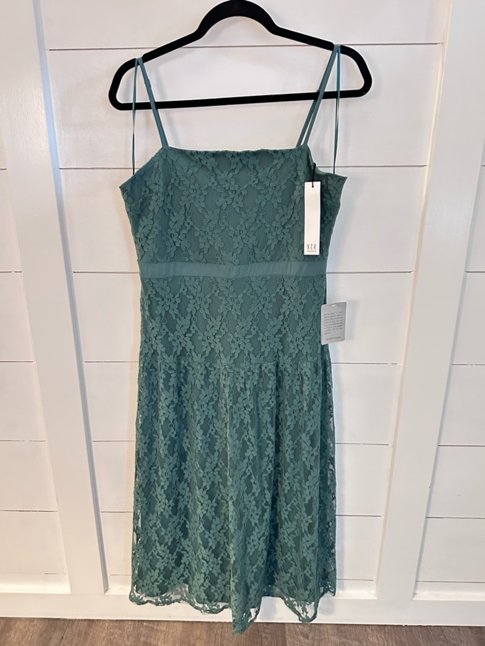 NWT NSR L spaghetti strap green lace overlay midi dress feminine party coquette